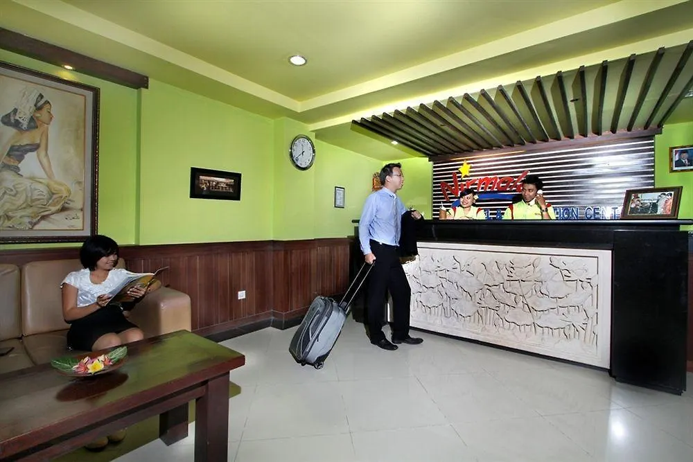 Nirmala Hotel & Convention Centre Dempassar Indonésia