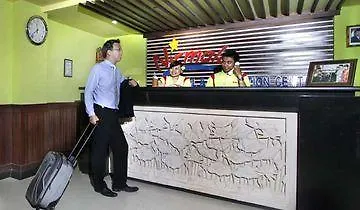Nirmala Hotel & Convention Centre Dempassar 2*,  Indonésia