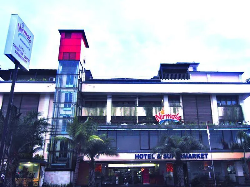 **  Nirmala Hotel & Convention Centre Dempassar Indonésia