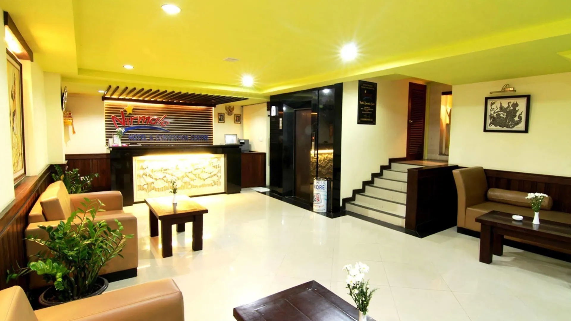 Nirmala Hotel & Convention Centre Dempassar 2*,